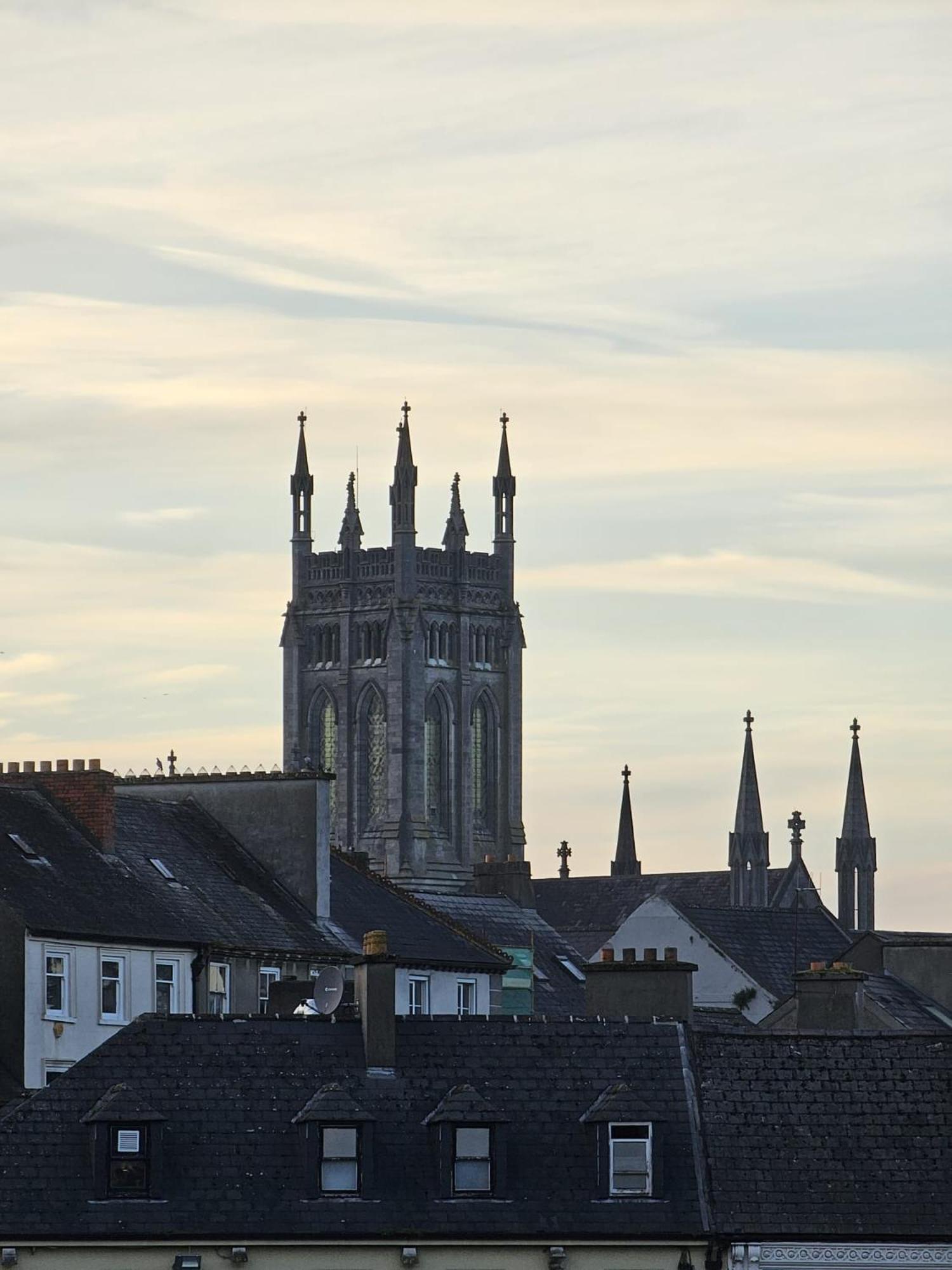 Cozy 2 Bedroom Apartment Kilkenny Exteriér fotografie